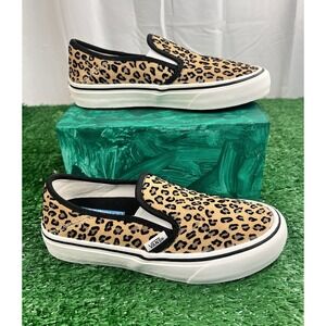 Vans SZ 5.5 Women's Leopard Classic Slip-On Sneakers Shoes NWOB